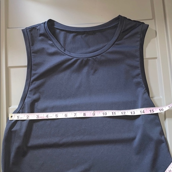 Demi Lovato Fabletics Muscle Tank Top Gray Medium - Picture 4 of 8